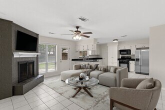 10126 Metronome Dr in Houston, TX - Building Photo - Building Photo