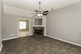 9762 Misty Pine Dr in Arlington, TN - Building Photo - Building Photo