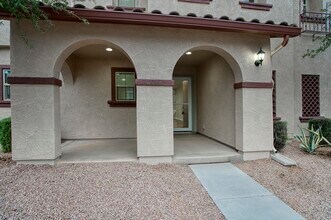 2868 E Binner Dr in Chandler, AZ - Building Photo - Building Photo