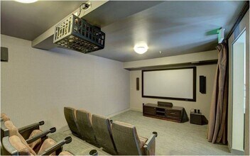 1420 E Pine St in Seattle, WA - Building Photo - Building Photo