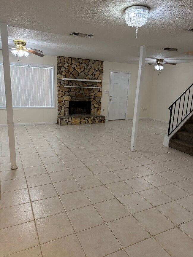 31a 11th St in Shalimar, FL - Building Photo - Building Photo