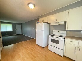 5408 S Hutchinson Ct in Battlefield, MO - Building Photo