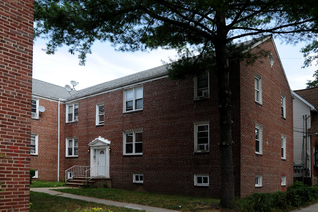 49-51 Field Pl in Newark, NJ - Foto de edificio - Building Photo