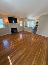 7 Westbrook Cir in Worcester, MA - Building Photo - Building Photo