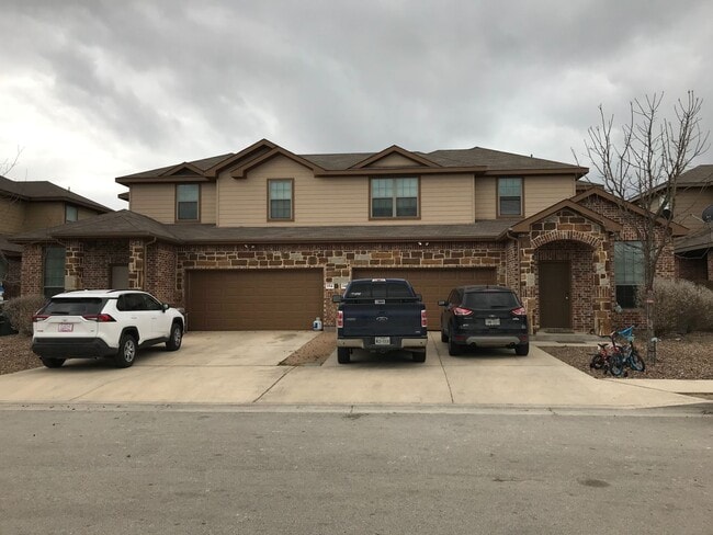 property at 148 Creekside Villa Dr