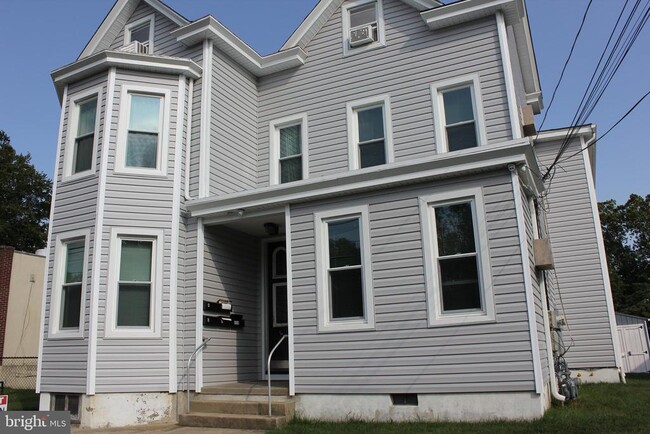 property at 223 W Bridge St