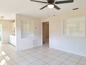 309 Roslyn Ave in New Smyrna Beach, FL - Building Photo - Building Photo