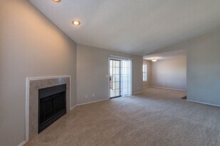 Cameron Creek in Fort Worth, TX - Building Photo