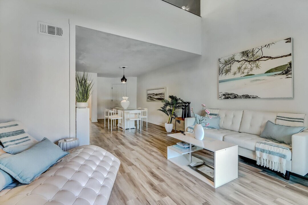 2701 Seagate Ln N in St. Augustine, FL - Building Photo