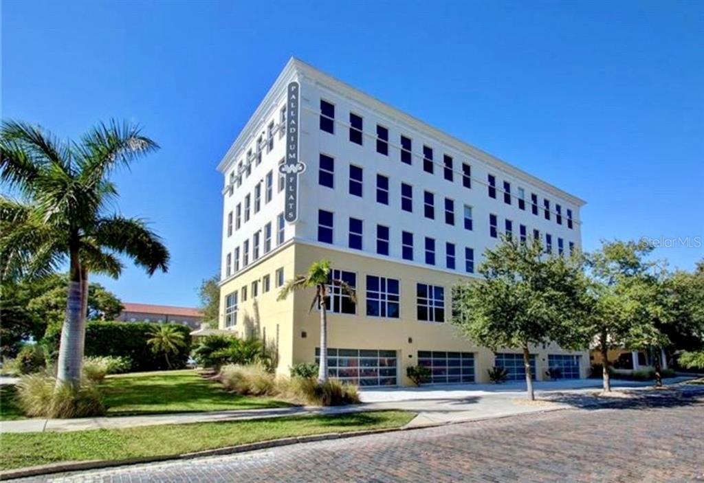 205 5th Ave N in St. Petersburg, FL - Foto de edificio