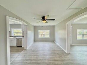2288 Hungarytown Rd in Blackstone, VA - Foto de edificio - Building Photo
