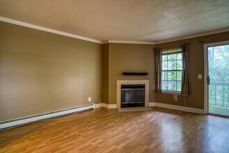 9 Lexington Ave, Unit 3 in Harriman, NY - Foto de edificio - Building Photo