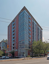 Residences on Seventh in Vancouver, BC - Building Photo - Building Photo