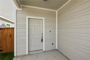 108 Wind Flower Ln in Liberty Hill, TX - Building Photo - Building Photo