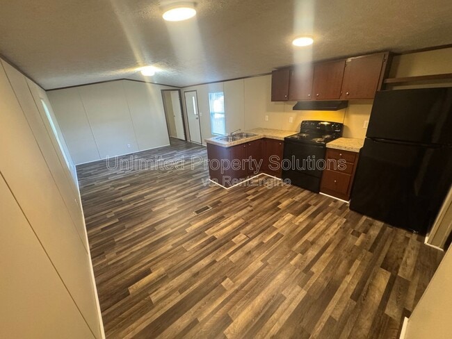 9499 Wendi Dr NE in Leland, NC - Building Photo - Building Photo