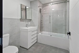 2733 E 12th St-Unit -3C in Brooklyn, NY - Building Photo - Building Photo
