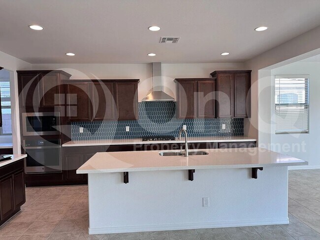 5351 W Sweet Pea Terrace in Phoenix, AZ - Building Photo - Building Photo