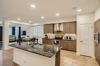 805 Woodmark Dr in Crowley, TX - Building Photo - Building Photo