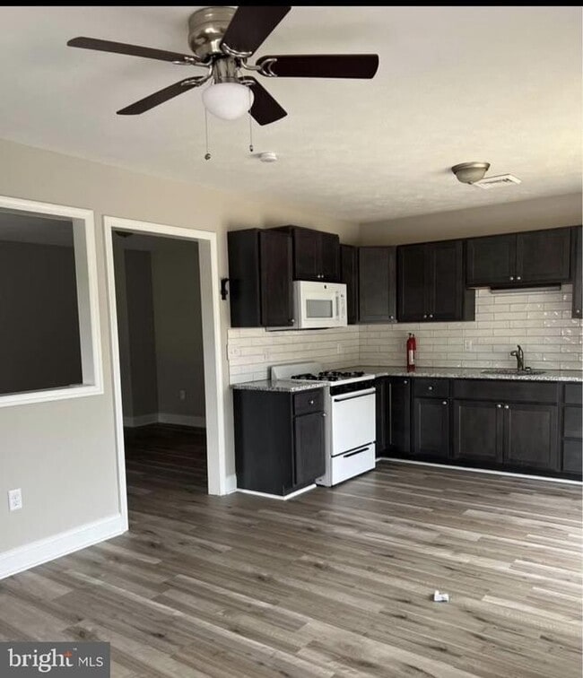 property at 318 Main St