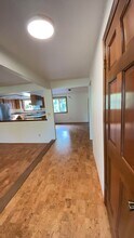 3087 Crystal Mountain Ave in Medford, OR - Building Photo - Building Photo