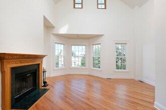 1657 W Wrightwood Ave, Unit 3W in Chicago, IL - Building Photo - Building Photo