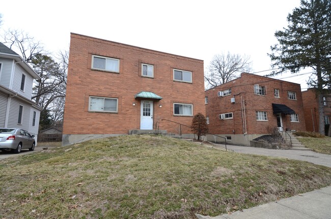 2740 Atlantic Ave, Unit 4
