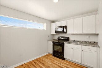 1640 Daniels Dr in North Fort Myers, FL - Building Photo - Building Photo