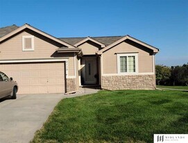 2115 S 197th St in Omaha, NE - Building Photo