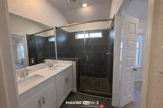 14163 Mellow Pne Ct in Houston, TX - Building Photo - Building Photo