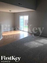 5251 Austral Dr in Indianapolis, IN - Building Photo - Building Photo