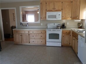 123 Birdsey Ave in Middletown, CT - Building Photo - Building Photo