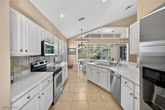 3522 Heron Glen Ct in Bonita Springs, FL - Building Photo - Building Photo