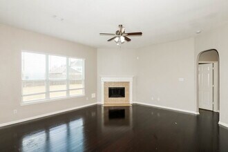 1103 Redwood Meadow Ln in Fresno, TX - Building Photo - Building Photo