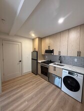 131 Church St in Burlington, VT - Foto de edificio - Building Photo