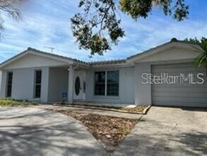 9011 St Clair Ln in Port Richey, FL - Building Photo - Building Photo