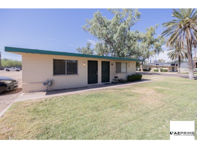 property at 1017 S Mariana St
