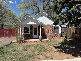 2622 E Boulder St in Colorado Springs, CO - Building Photo