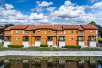 Serenata in Orlando, FL - Foto de edificio - Building Photo