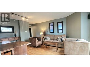 1155 Homer St in Vancouver, BC - Building Photo - Building Photo