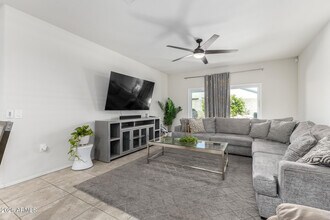 24456 W Hacienda Ave in Buckeye, AZ - Building Photo - Building Photo