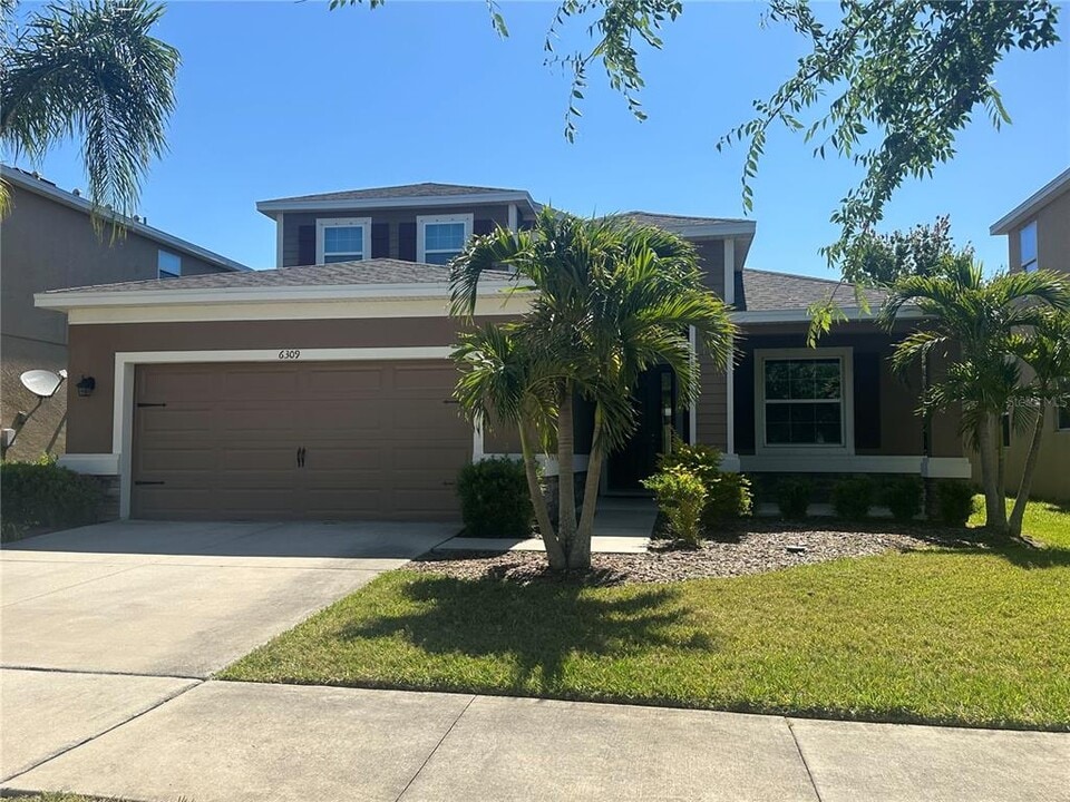 6309 Lantern View Pl in Apollo Beach, FL - Building Photo