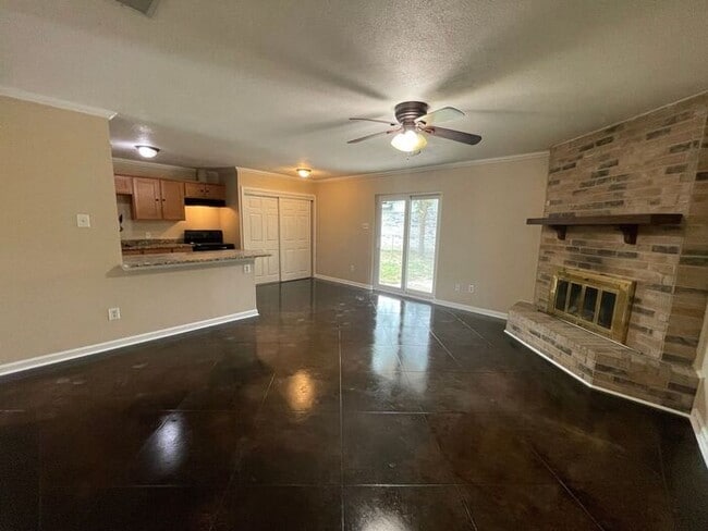 property at 10157 Peppertree Ln