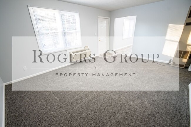 100-102 Holly Ct in Henderson, NC - Building Photo - Building Photo