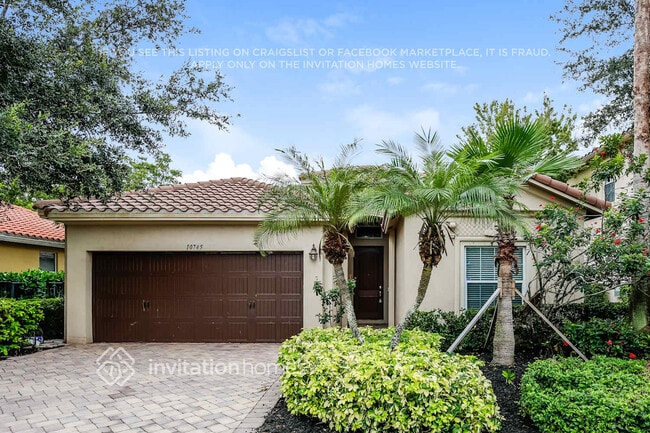 property at 10745 Willow Oak Ct