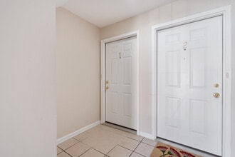 747 N Hite Ave, Unit #1 in Louisville, KY - Building Photo - Building Photo