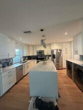 8202 NW 91st Terrace in Tamarac, FL - Building Photo - Building Photo