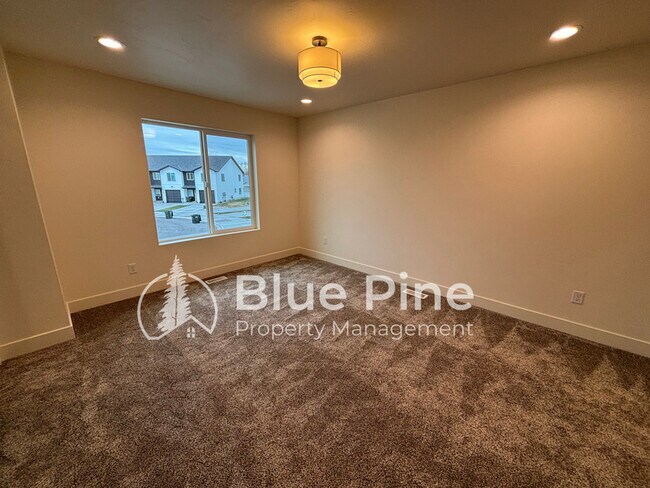 2398 Caliber Pl in Blackfoot, ID - Building Photo - Building Photo