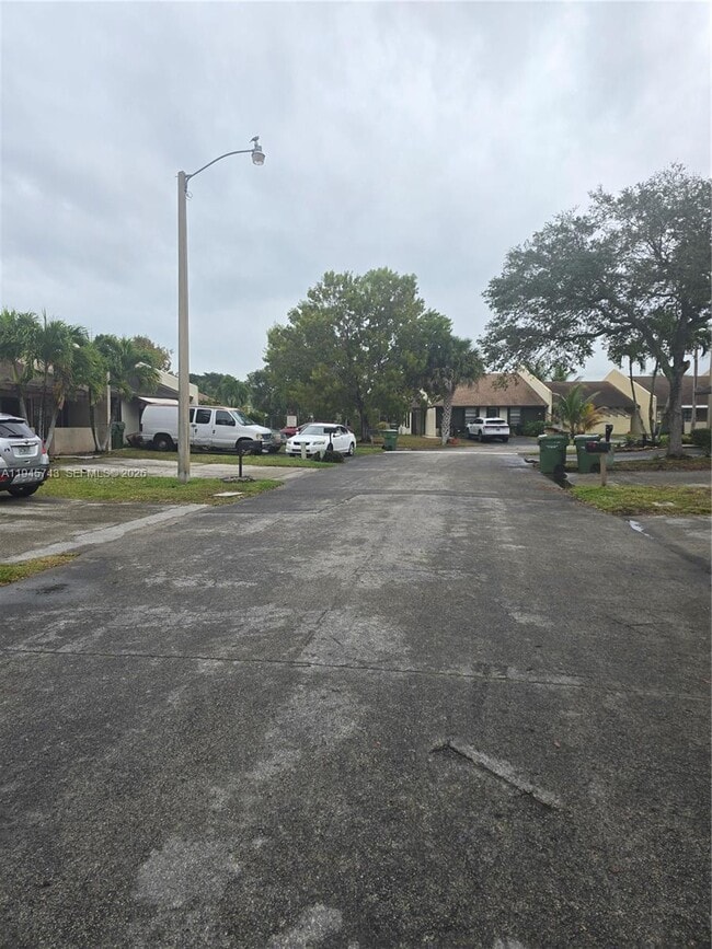 1322 Sandpiper Blvd in Homestead, FL - Building Photo - Building Photo