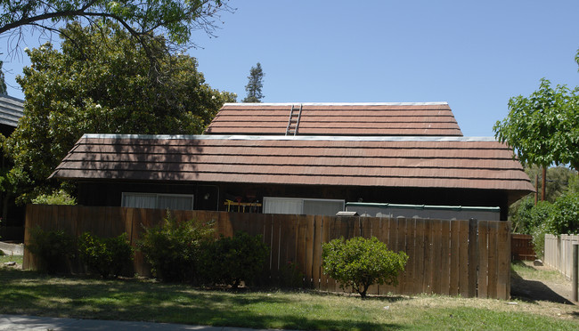 2021 Sierra Rd