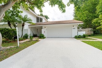 3069 NW 27th Terrace in Boca Raton, FL - Building Photo - Building Photo